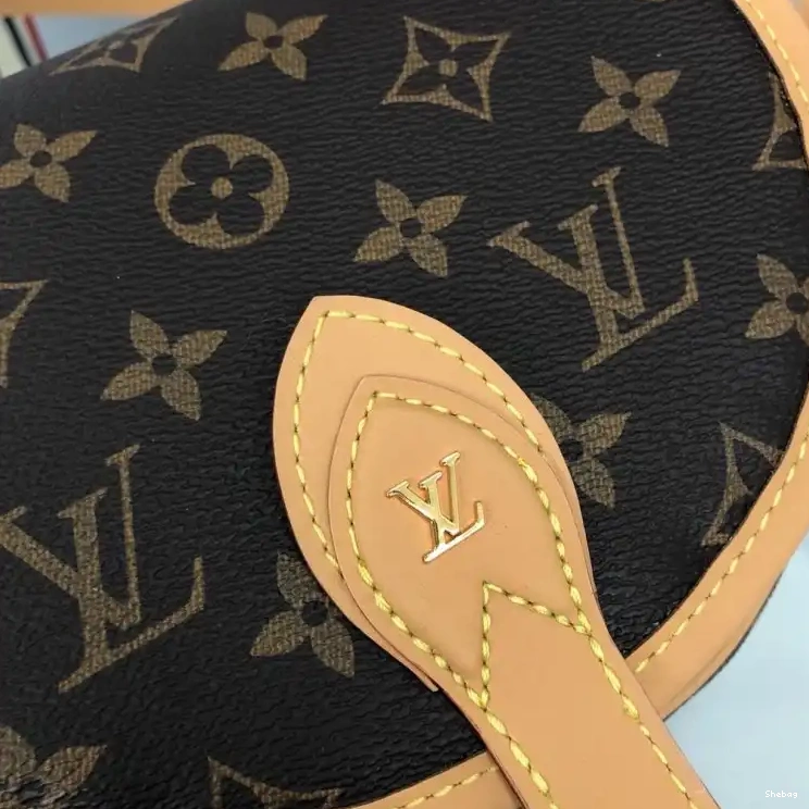 19B570257 Bags LV 0715